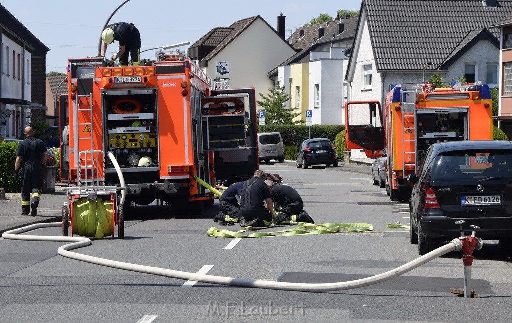 Feuer 1 Koeln Porz Grengel Waldstr P047.JPG - Miklos Laubert